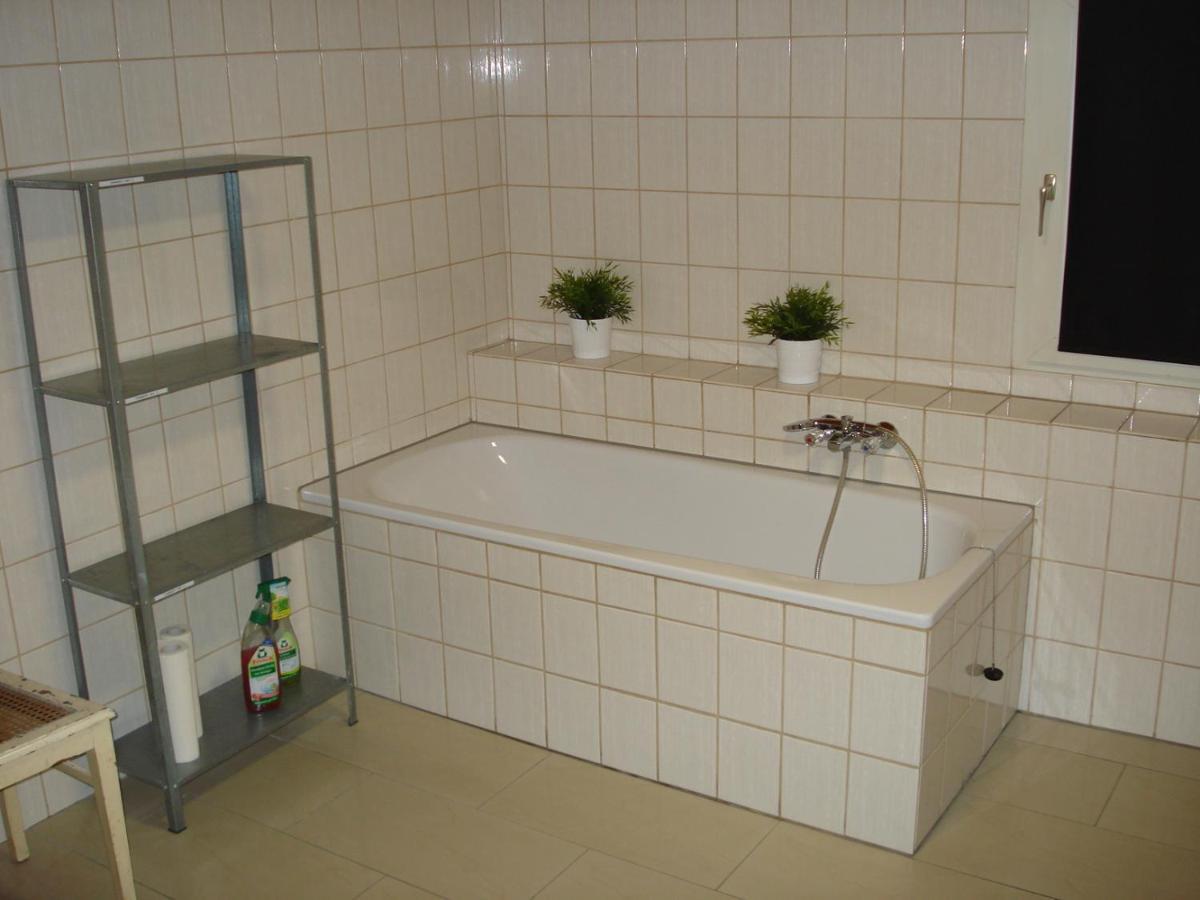 Appartement 25 Qm Mit Bad An Der Mosel - Naehe Koblenz Dieblich Exterior foto